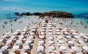 Nicolaus Prime Il Gabbiano Hotel